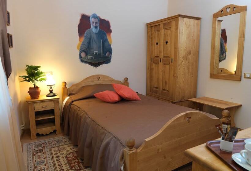 اتاق استاندارد یک نفره, La Favorita Guesthouse Boutique