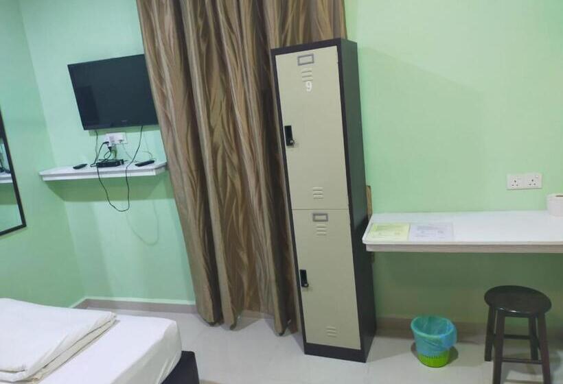 اتاق استاندارد, Leaf Guest House