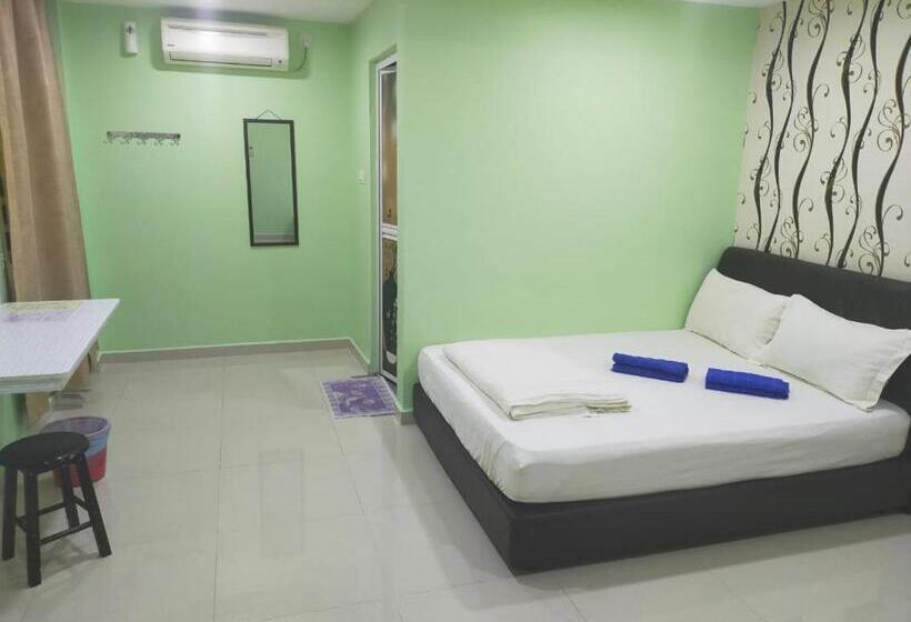 اتاق خانوادگی, Leaf Guest House