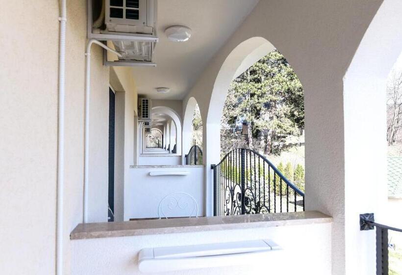 اتاق لوکس, Sunčani Breg Apartments Vrdnik