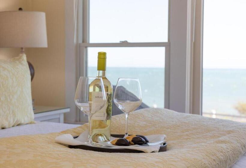 Camera Deluxe Vista Mare, Inn On The Sound