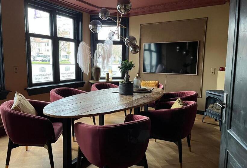 Junior Suite with Terrace, Stadslogement Westersingel