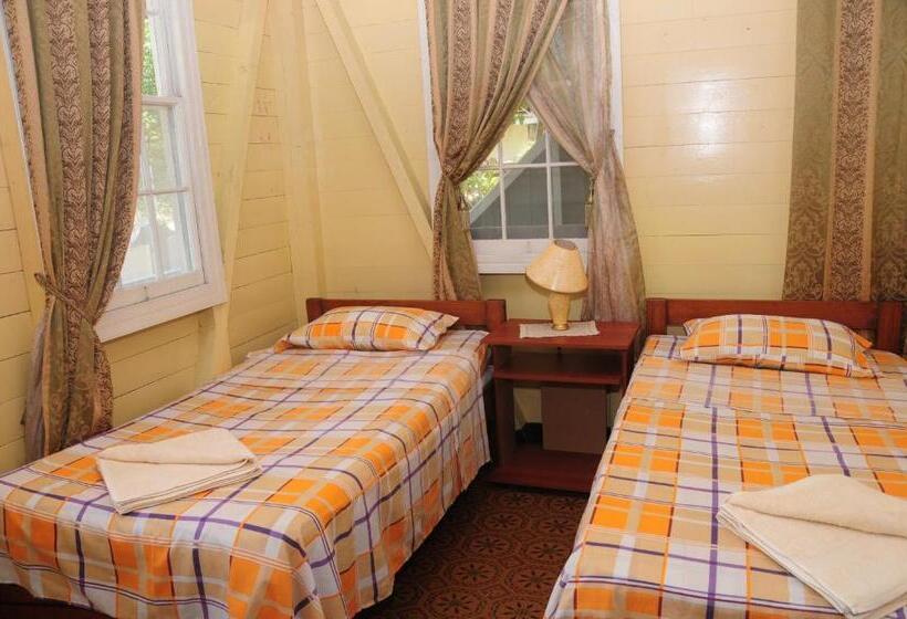 اتاق اکونومی, Coconut Paradise Lodge