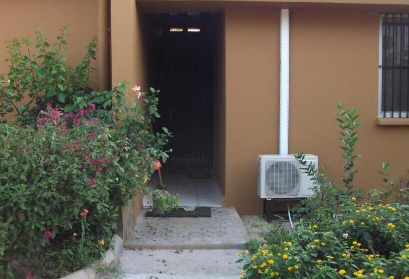 خانه 2 خوابه, Residence Japoma