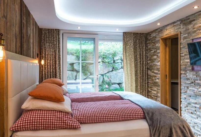 اتاق لوکس با تراس, Villa Ambach
