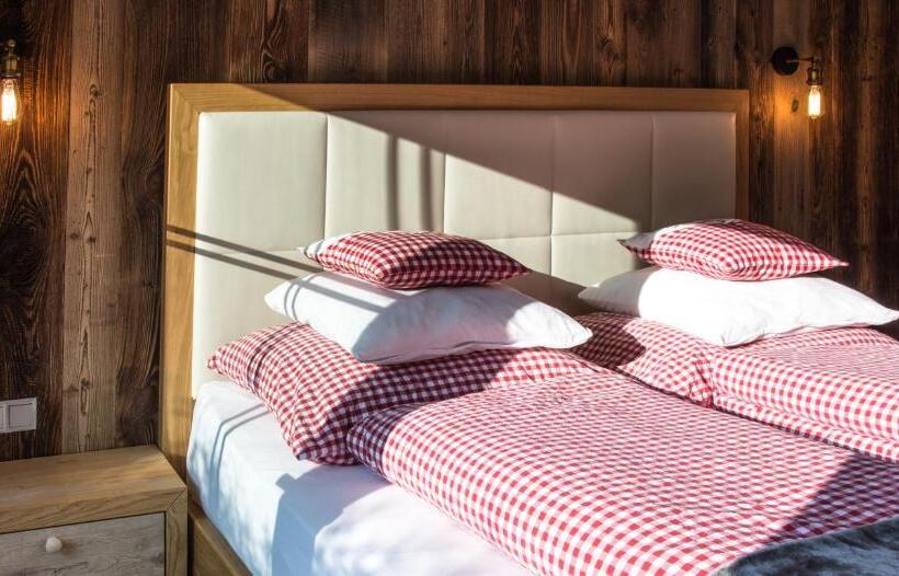 اتاق لوکس با تراس, Villa Ambach