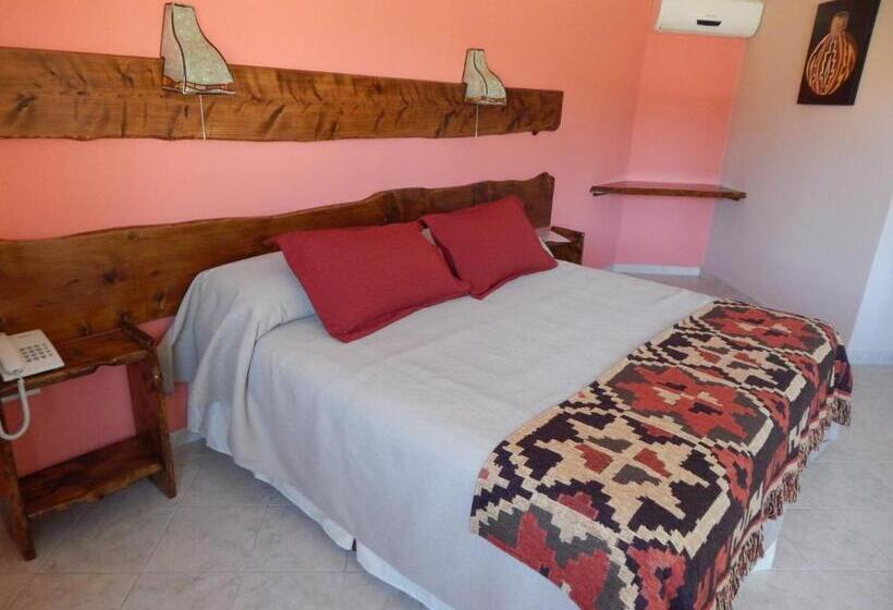 سوییت جونیور, Raices Del Carolino   Suites De Altagracia