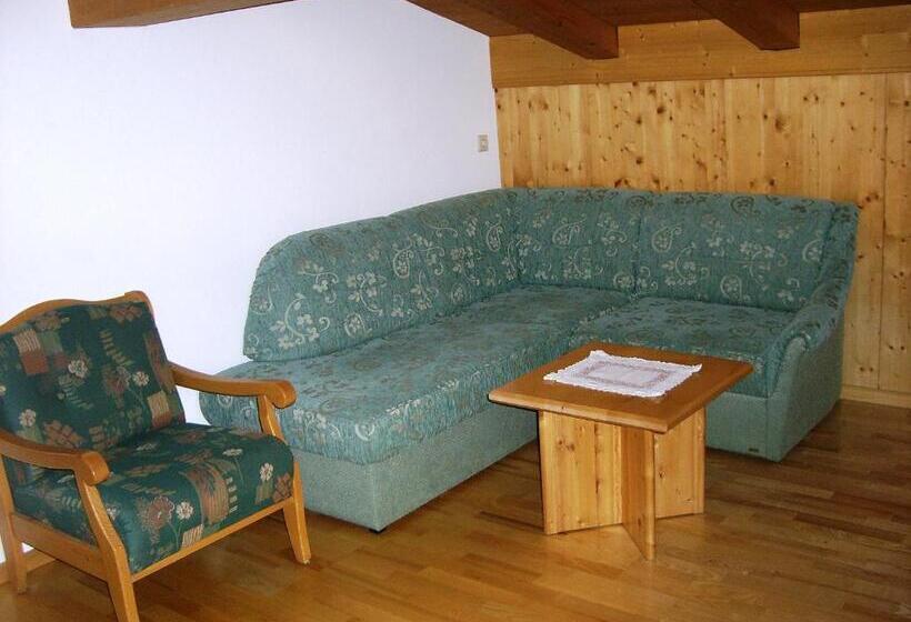 آپارتمان 2 خوابه با بالکن, Vorderstockerhof