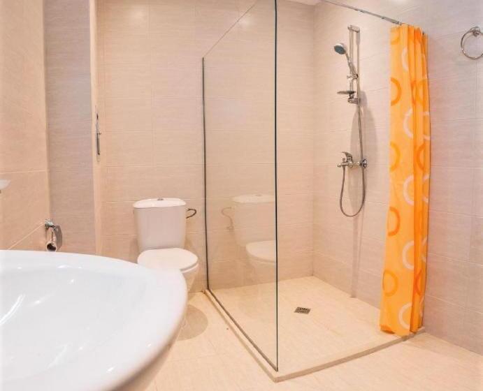 آپارتمان 1 خوابه با بالکن و چشم‌انداز دریا, Moreto Seaside Apart