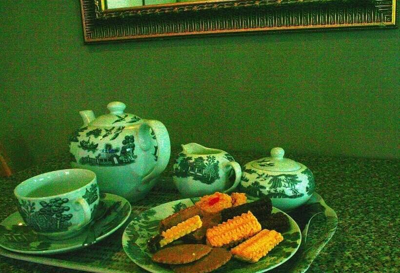 سوئیت خانواده 2 خوابه, Boord Guest House