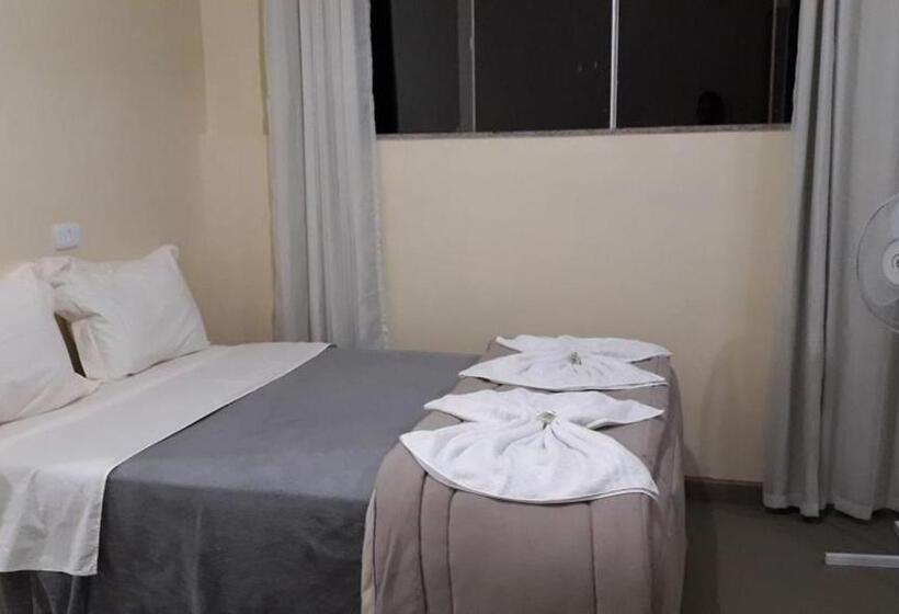 اتاق لوکس با بالکن, Pousada Reino Encantado   São Thomé Das Letras   Minas Gerais