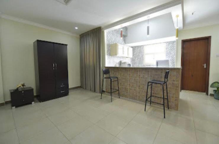 آپارتمان 2 خوابه, Noble Rose Apartment