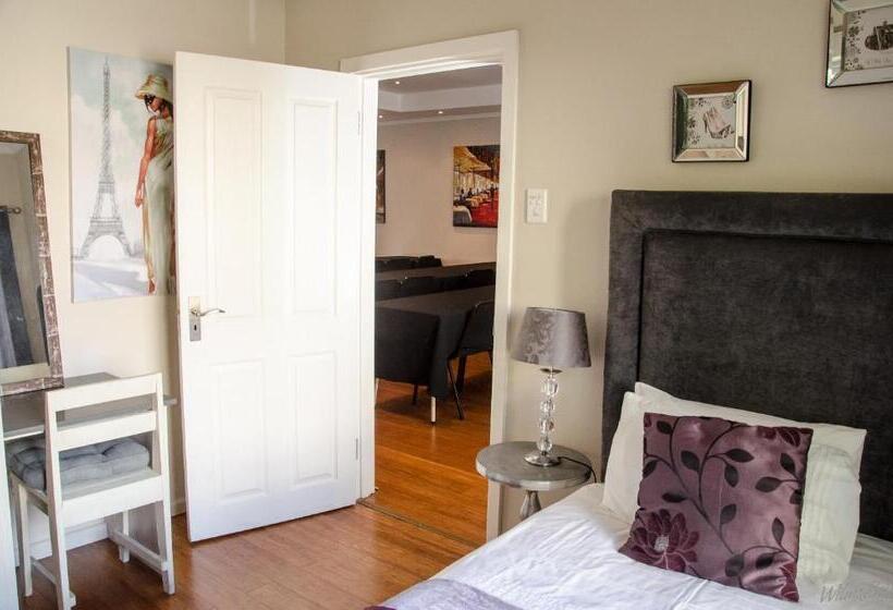 اتاق استاندارد, Goulden Street Guest House