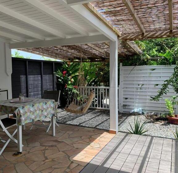 آپارتمان 1 خوابه همکف, La Maison Calebasse