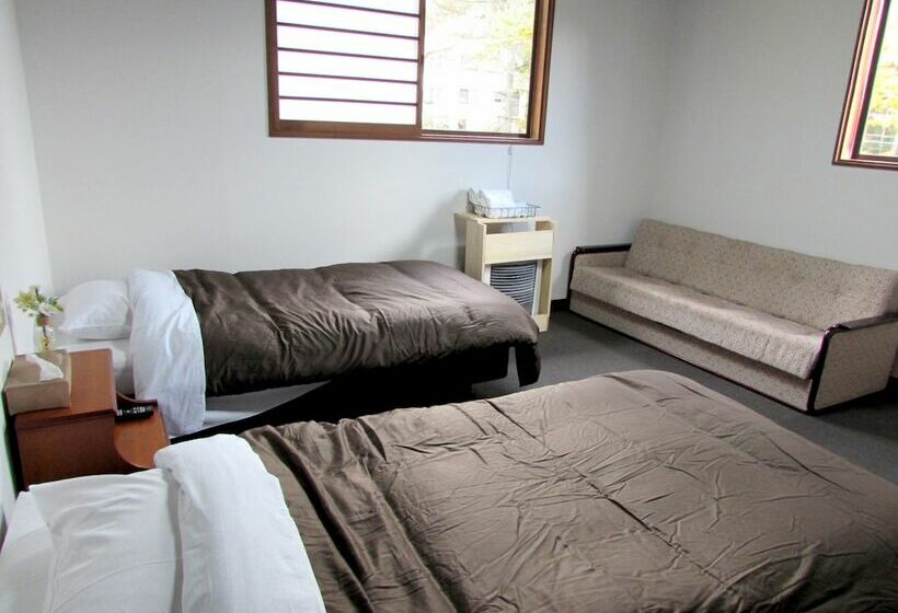 اتاق استاندارد, Pension Kobekko