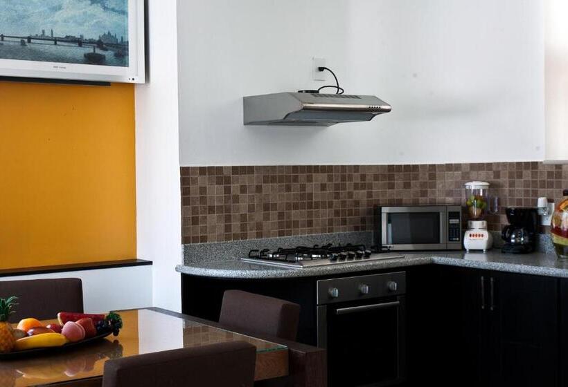 ویلای 3 خوابه, Villas Maria Isabel