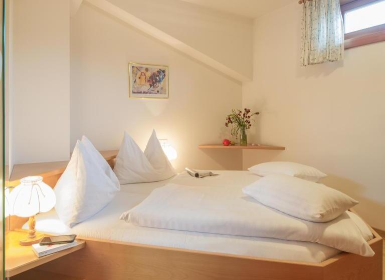 1 Bedroom Penthouse Apartment, Draxl Hof Ferienwohnungen