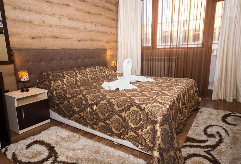 اتاق لوکس با بالکن, Guest House Amore