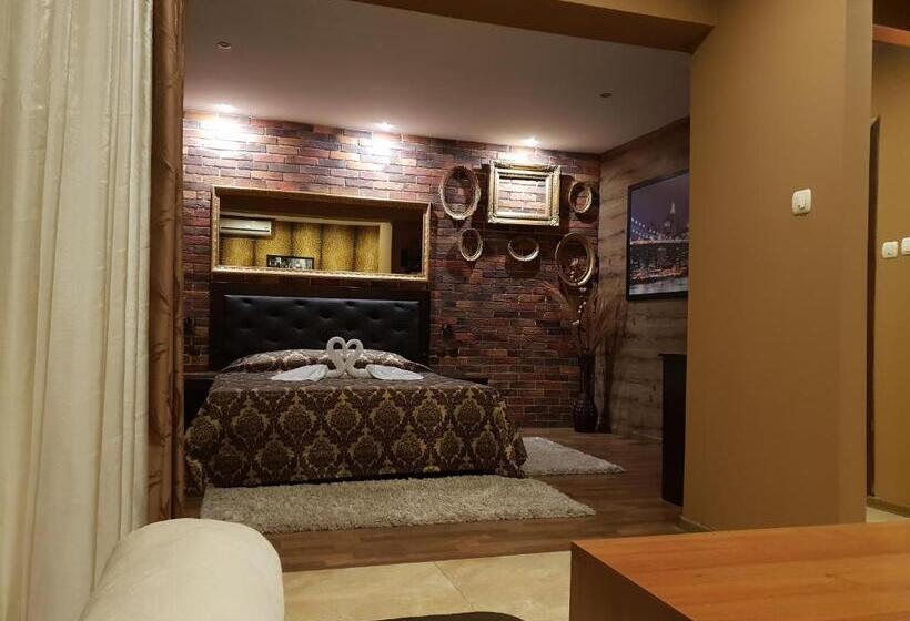 سوییت جونیور با بالکن, Guest House Amore