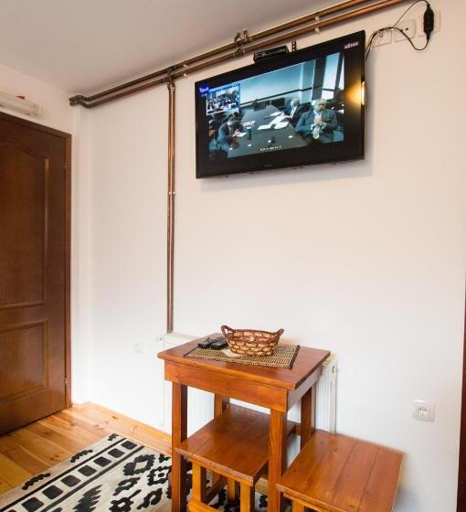 اتاق استاندارد سه نفره, Rooms Sanja