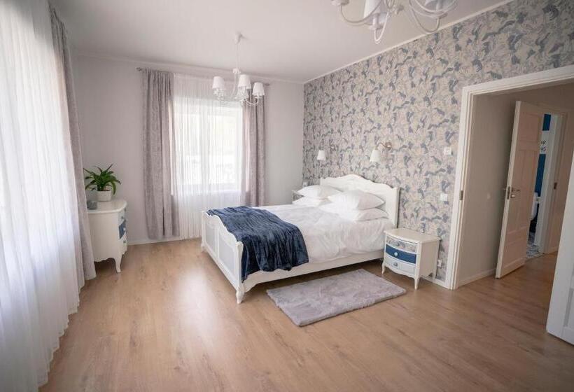 آپارتمان 2 خوابه, Villa & Restoran Soffa