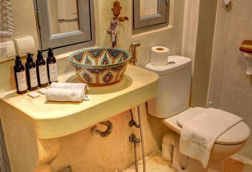 اتاق لوکس, Riad Amaris