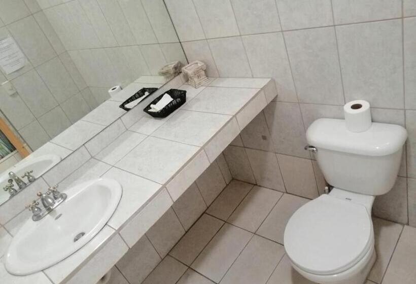 استودیوی استاندارد, Apartotel Don Francisco