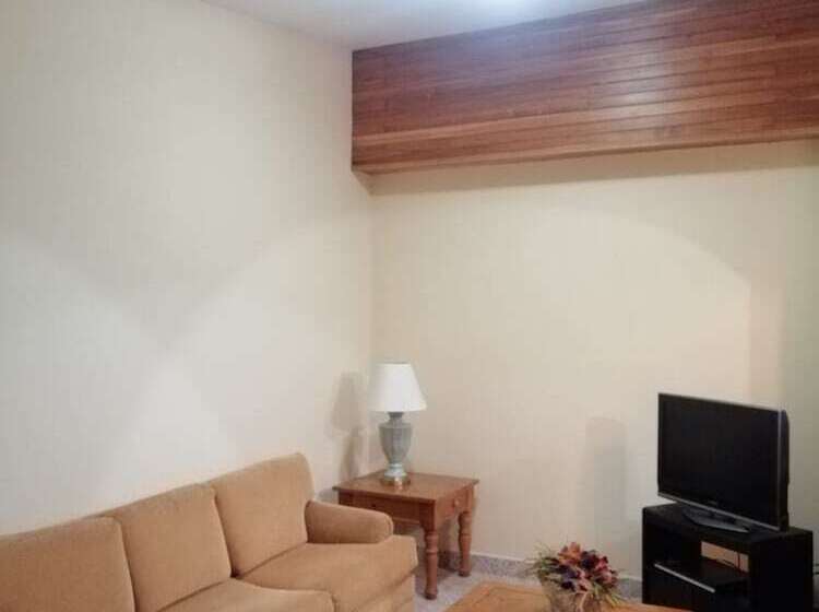 سوییت اجرایی, Apartotel Don Francisco