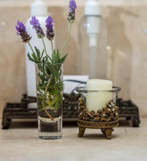 اتاق استاندارد با تخت بزرگ, La Pension Guest House