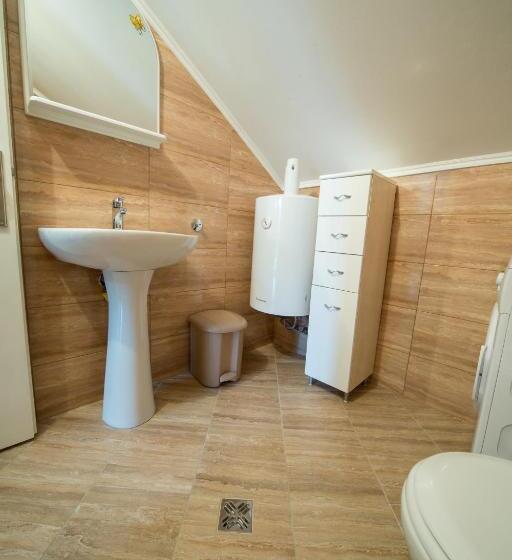 اتاق استاندارد چهار تخته, Apartments Pavićević