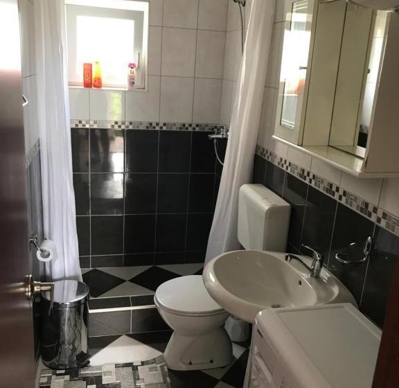 آپارتمان 2 خوابه با چشم‌انداز دریا, Apartments Pavićević