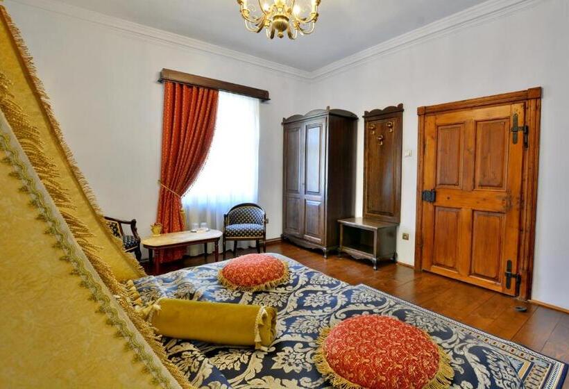 اتاق لوکس, Casa Georgius Krauss Sighisoara
