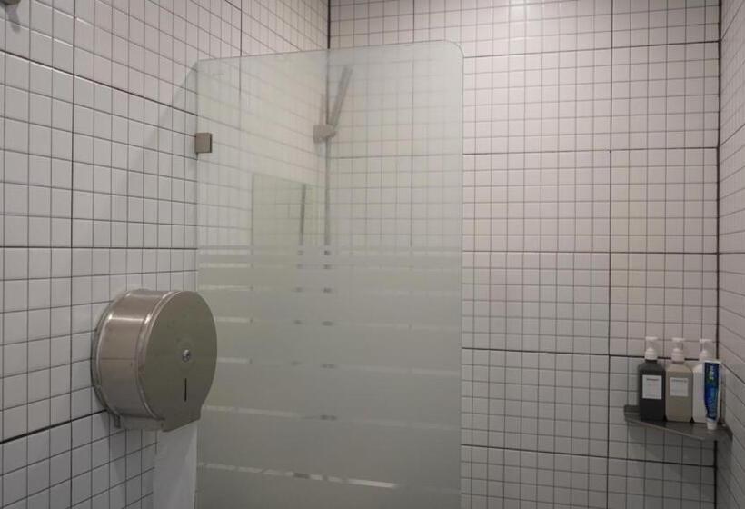 اتاق استاندارد, Hannahstay Women Only Guesthouse