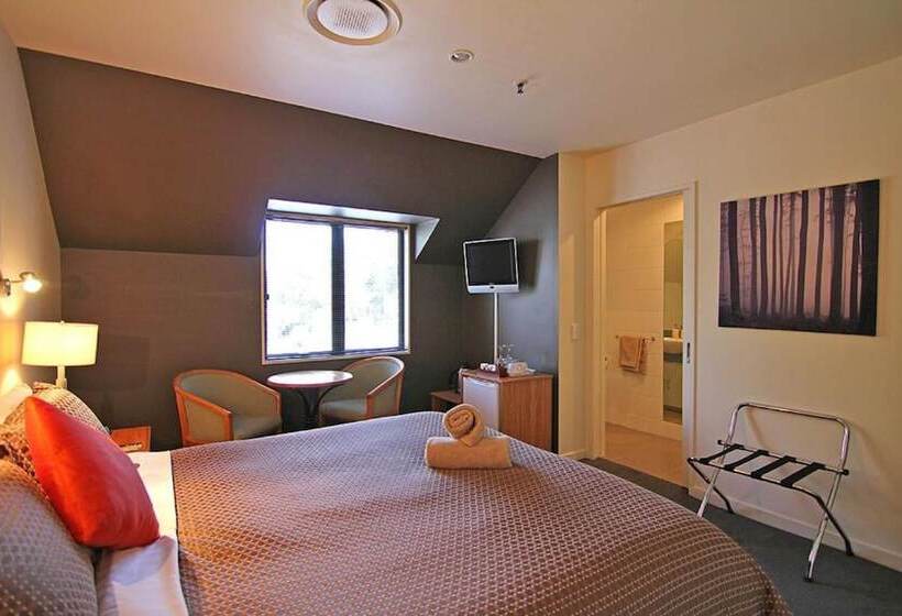 استودیو استاندارد با تخت کینگ, Drifters Inn