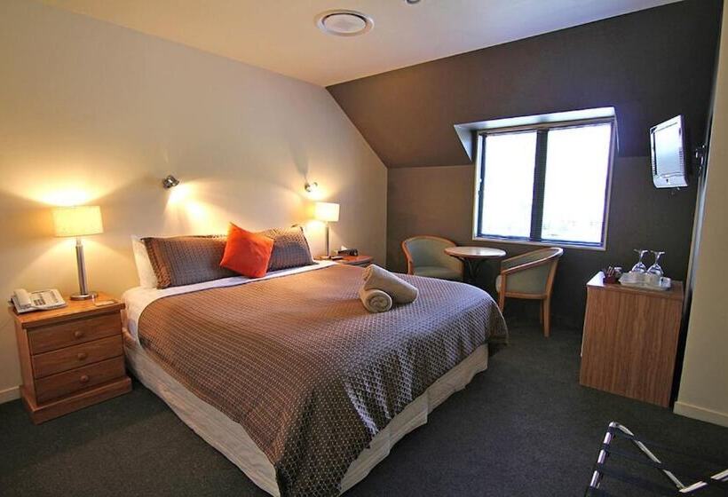 استودیو استاندارد با تخت کینگ, Drifters Inn