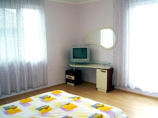 اتاق استاندارد با بالکن, Family Hotel Velevi