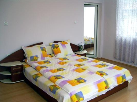 اتاق استاندارد با بالکن, Family Hotel Velevi