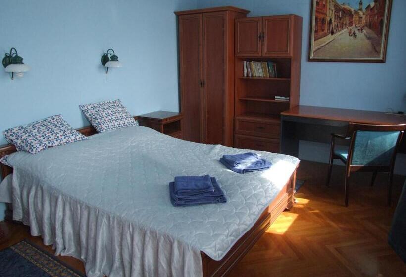 آپارتمان 2 خوابه, Art Guesthouse