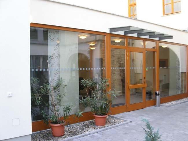 استودیوی استاندارد, Pension U Jakuba