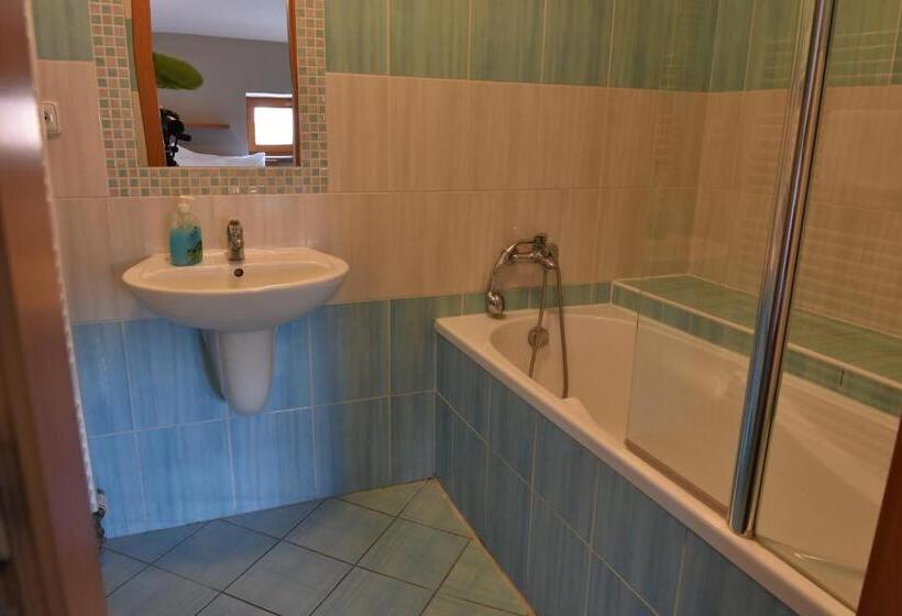 آپارتمان 1 خوابه, Pension U Jakuba
