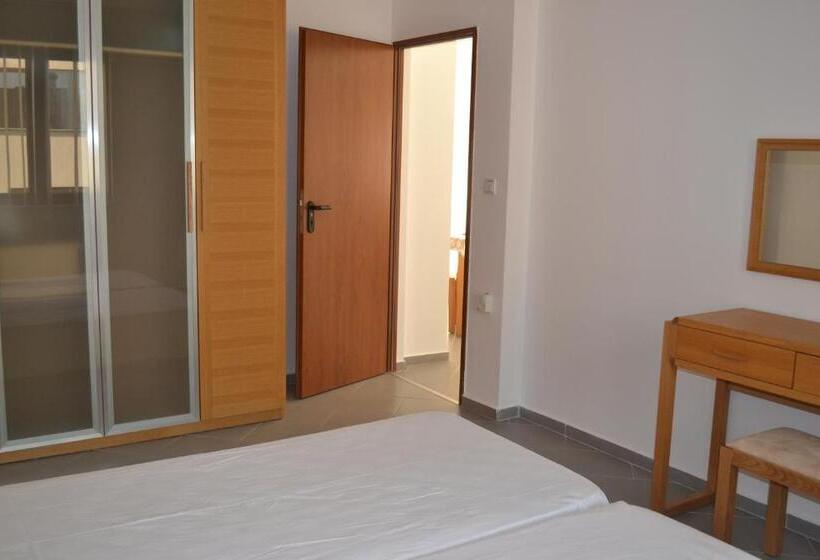 1 Bedroom Apartment with Terrace Sea View, Seagarden Villa Resort