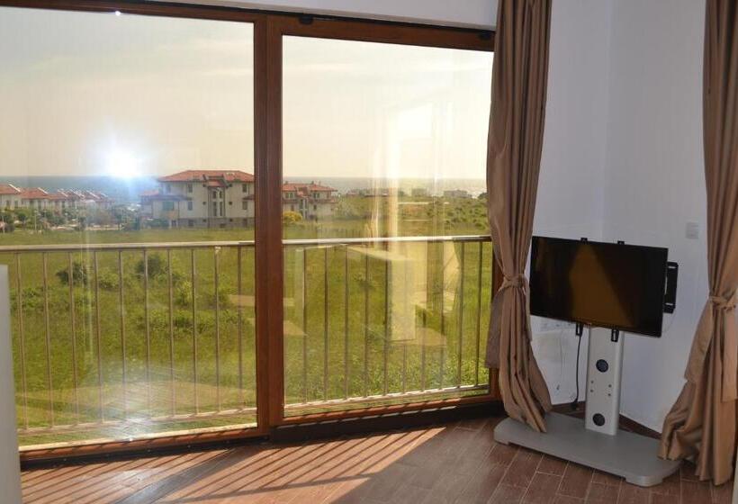 آپارتمان 2 خوابه با چشم‌انداز دریا, Seagarden Villa Resort
