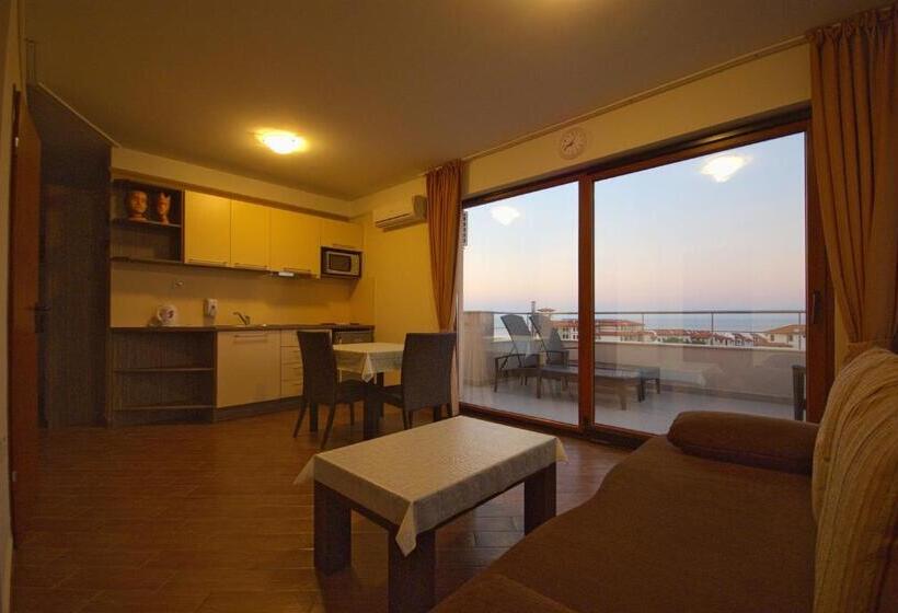 1 Bedroom Apartment with Terrace Sea View, Seagarden Villa Resort
