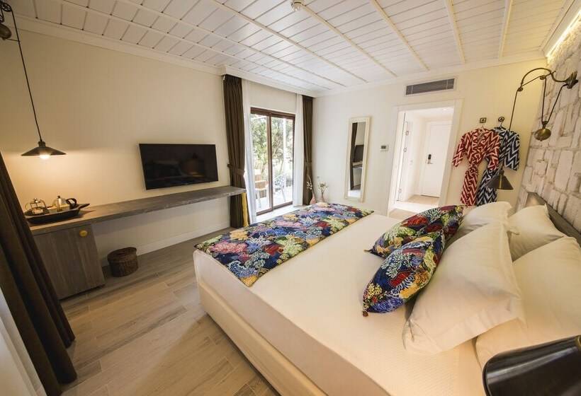 اتاق لوکس با وان آب گرم, Suna Sun Hotel   Adult Only