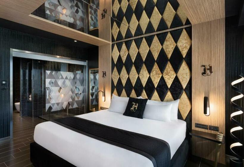 اتاق اساندارد با چشم‌انداز جانبی به دریا, H Hotel - Adults Only
