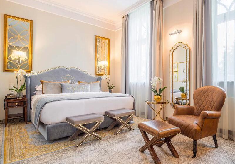 اتاق لوکس با تخت بزرگ, Bachleda Luxury Hotel Krakow Mgallery Hotel Collection