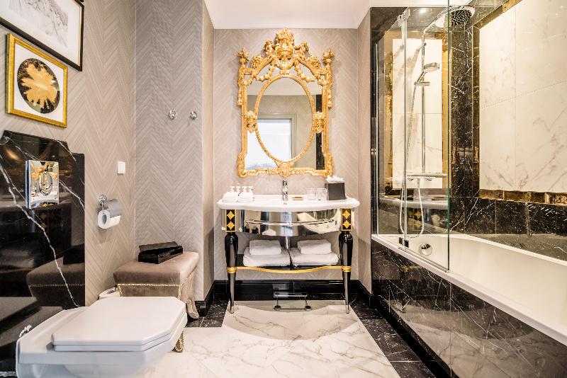 اتاق لوکس با تخت بزرگ, Bachleda Luxury Hotel Krakow Mgallery Hotel Collection