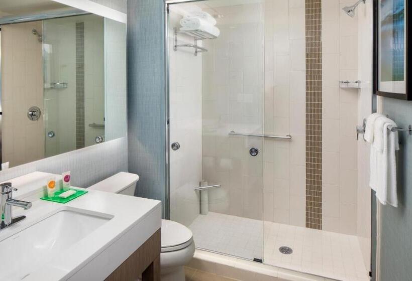 اتاق استاندارد با تخت بزرگ, Hyatt Place Mount Pleasant Towne Centre
