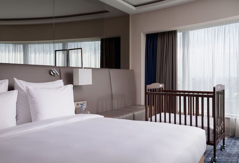 シティビューのスーペリアルーム, Radisson Blu Olympiyskiy