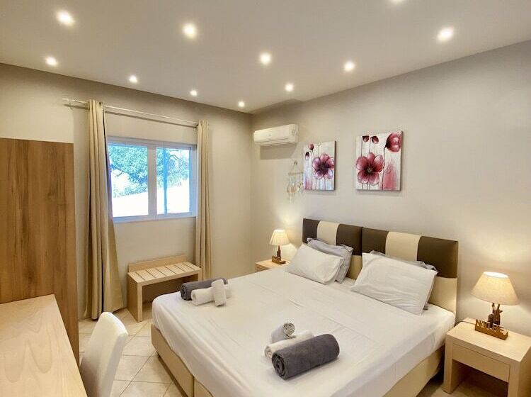 ویلای دلوکس 1 خوابه با چشم‌انداز دریا, Sunny Place Resort